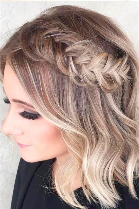 Spectacular Prom Hairstyles For Shoulder Length Hair