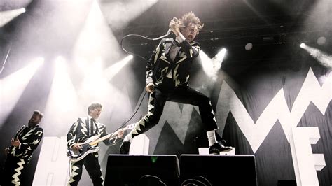 Back In Black And White Its The Hives The New York Times