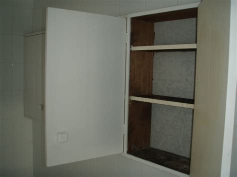 The bottom line is that you may have been exposed to asbestos, and that there may be residue from the. Asbestos Pictures | AsbestosTesting.com.au