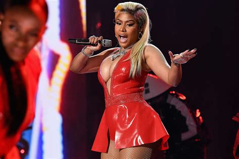 Nicki Minaj Is Committed To Losing Weight And 20 Lbs From Goal
