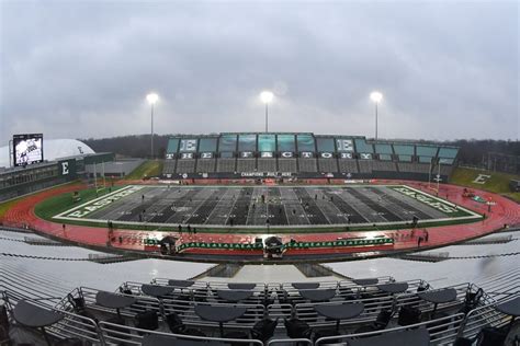 The legal sports betting age in your state will remain the same regardless of what sportsbook you are using. Bowl Game Betting: Cold Weather Games Show Interesting ...