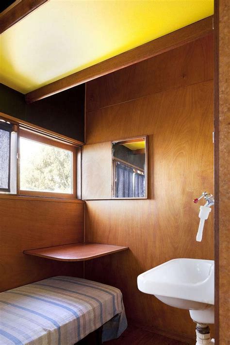 La célèbre villa d'eileen gray renaît sur un site architectural historique. La villa E-1027 d'Eileen Gray enfin restauree # ...