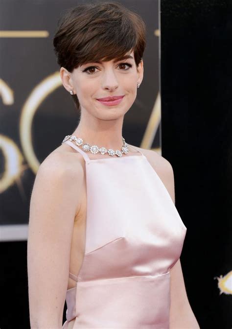2013 Oscars Fashion Anne Hathaway Revealing Pink Prada Dress Stylefrizz