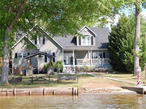 View listing photos, review sales history, and use our detailed real estate filters to find the perfect place. Chappells Real Estate - Chappells SC Homes For Sale | Zillow