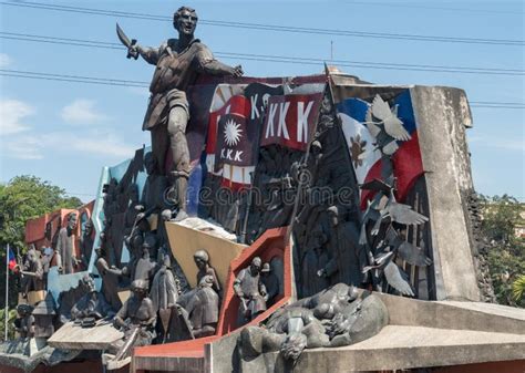 Andres Bonifacio Monument Imagen De Archivo Imagen De Filipinas 82084177