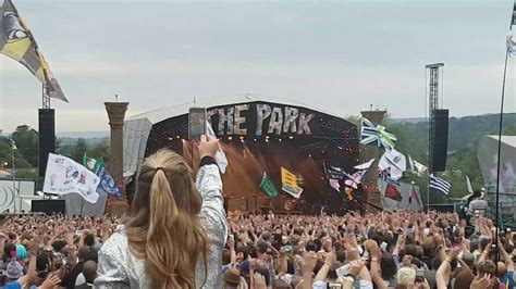 Elbow One Day Like This Glastonbury 2017 The Park Stage Surprise Set Youtube
