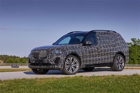 Your bmw has entered the production queue. and this has. BMW X7 prototype | Reviews, Test Drives | Complete Car