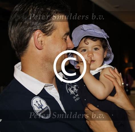 Wilfred, john en eva jinek zijn namelijk een tijdje geleden een keer met zijn drieën op stap geweest naar het clubhuis van psv. Fotoarchief Peter Smulders BV