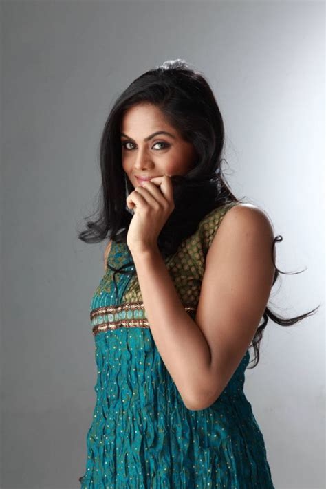 Actress Karthika Nair Latest Photoshoot Stills