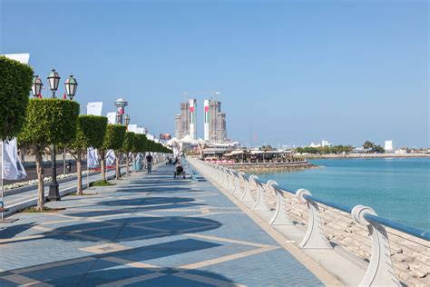 Interesting Sightseeing Tour In Abu Dhabi Abu Dhabi Sightseeing Tour