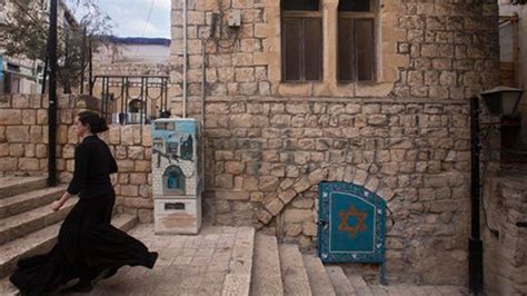 Israeli Center Of Kabbalah Offers Jewish Mysticism And Spiritual Lift To Visitors Fox News