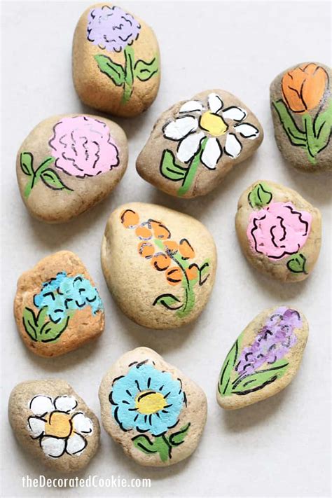 Acrylic painting for beginners of beautiful scenery of mother's love. Flower painted rocks, an easy kid or adult craft handmade ...
