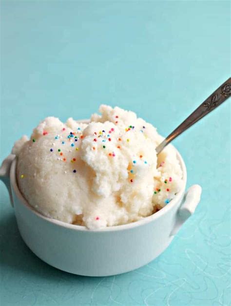 Snow Ice Cream Easy 4 Ingredient Dessert Made With Snow
