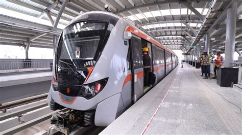 ipl matches ahmedabad metro timings to be extended special paper tickets in offer deshgujarat