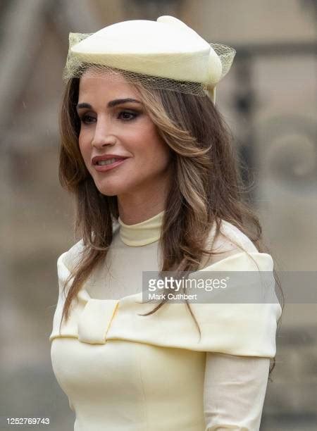 Queen Rania Of Jordan In Ireland Photos And Premium High Res Pictures Getty Images
