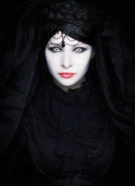 pin by tommy johnson on gothica dark beauty goth gothic beauty
