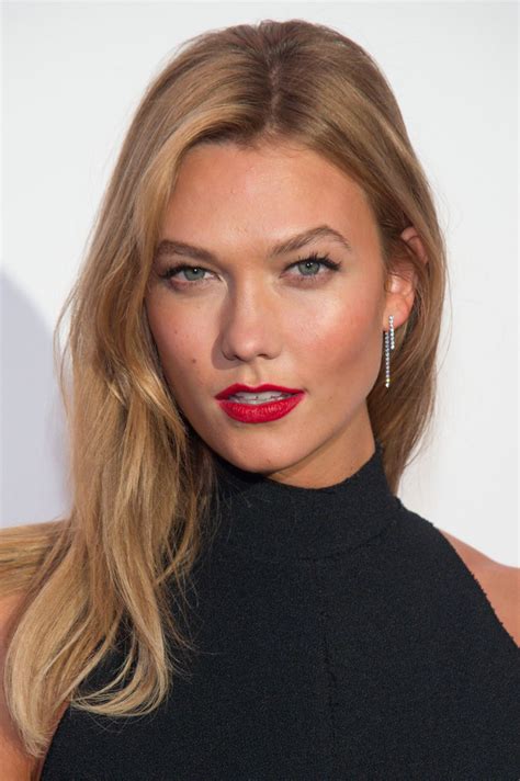 Karlie Kloss Announcement Celebration Of Karlie As The New Face Of