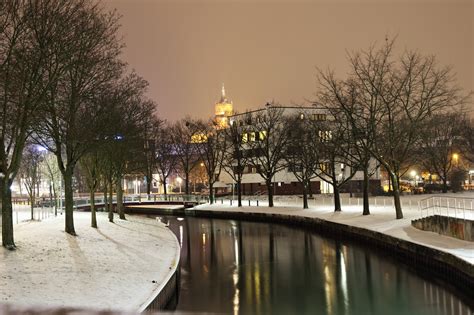 Meister rümpler ist ihr partner mit fairen preisen in kleve. Winter: Kleve mit Schnee bei Nacht! - Kleve