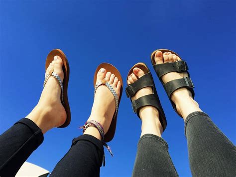 Alexis G Zalls Feet