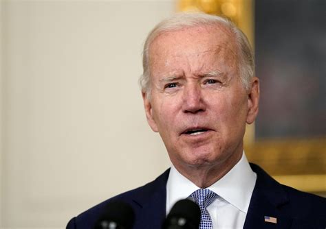 Biden Meets CEOs Of GM Carrier Urges Congress To Pass Drug Tax Bill