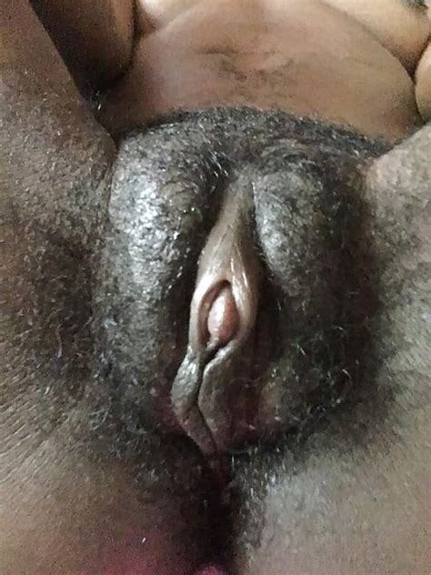 Rollinghard Vagina Queens Pin 65482393