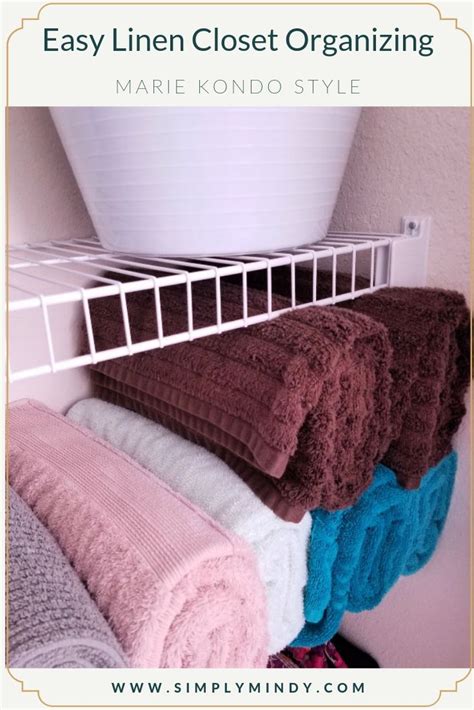 Marie kondo folding towels & washcloths for washroom | konmari folding towels & washcloths washroom. Linen closet organization- Marie Kondo style | Linen ...
