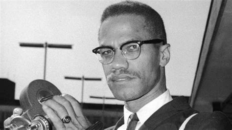 Malcolm X A Controversial Figure In The Civil Rights Movement Dvaita