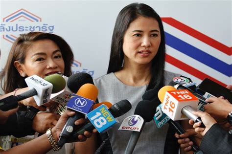 วงประชุม กมธ.ป.ป.ช.เกิดการถกเถียงกันอย่างดุเดือดระหว่าง ส.ส.พรรคพลังประชารัฐ คือ นายสิระ เจนจาคะ และ น.ส.ปารีณา ไกรคุปต์ กับ พล.ต.อ.เสรีพิศุทธ์. "ปารีณา" ป้อง"สิระ" เป็นคนจริงจังอาจแสดงออกไม่เหมาะสมบ้าง ...