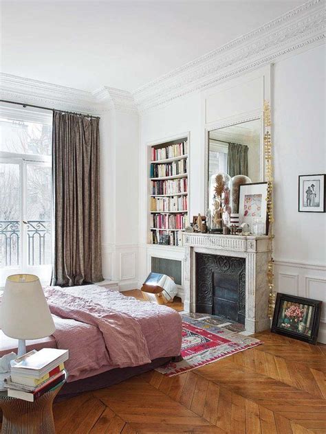 Enhancing the bedroom with a parisian themed décor is a perfect fit if you want your room to have a parisian inspired neutral color palette for your bedroom not only gives the décor a very elegant. 20 Dreamy Parisian Bedrooms