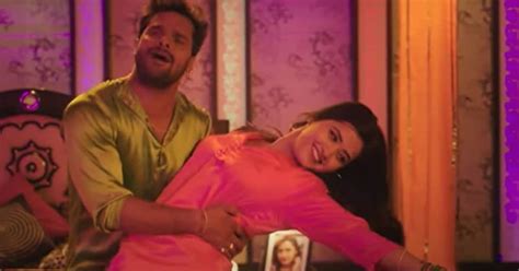 bhojpuri sexy video kajal raghwani khesari lal s bedroom romance is too hot to handle watch now