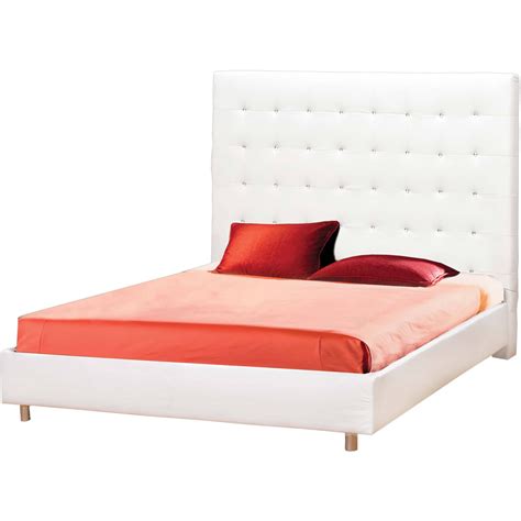 Best Master Furniture Tufted Faux Leather Upholstered Platform Bed