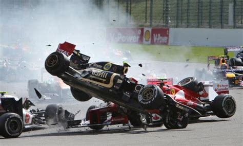 24 Spectacular Crashes In Formula 1