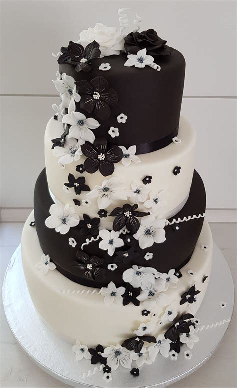 Hochzeitstorte Wedding Cake Schwarz - Weiß