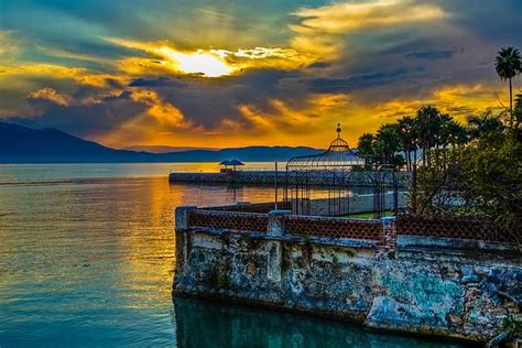 Lake Chapala Sunset Mexico Photo By Tommy Farnsworth Mexico