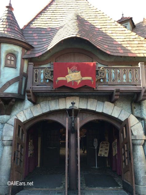 Exterior Pictures Of Red Rose Taverne In Disneyland Resort Allearsnet