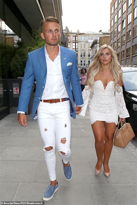 Love Islands Charlie Brake Ended Romance With Ellie Brown After He