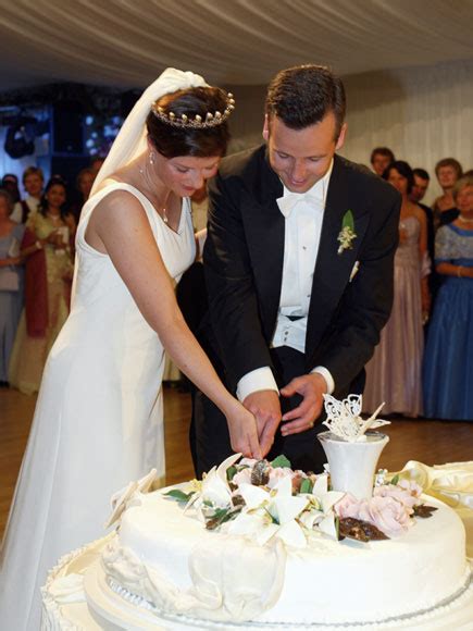 But the wedding in trondheim of norway's princess and tv producer/writer ari behn was different. Marie Poutine's Jewels & Royals: Märtha Louise of Norway