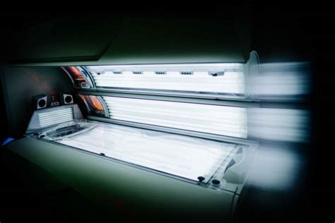 110 Tanning Bed Burn Stock Photos Pictures And Royalty Free Images Istock
