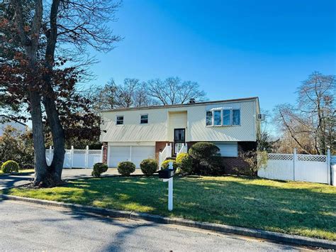 109 Margaretta Avenue, Massapequa, NY 11758 | MLS #3524398 | Zillow