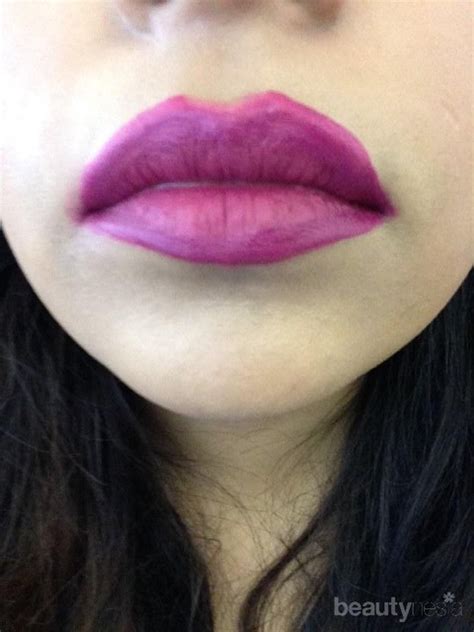 Ingin Bibir Tampak Lebih Seksi Pelajari Tips Menggunakan Lip Liner