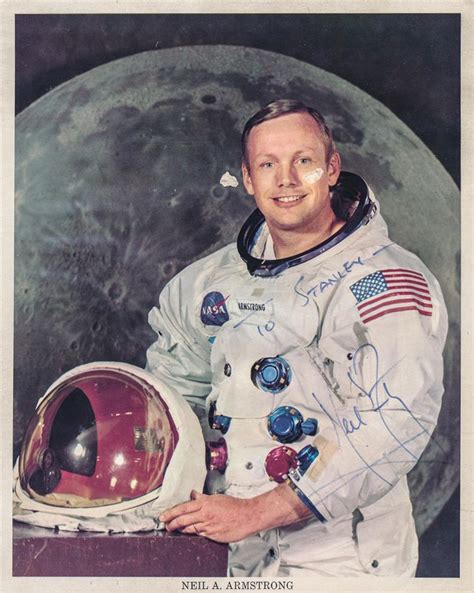 Lot Neil Armstrong