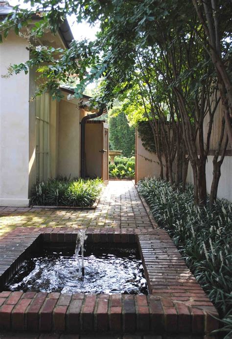 Small Courtyard Water Features In The Garden Courtyard Fountains
