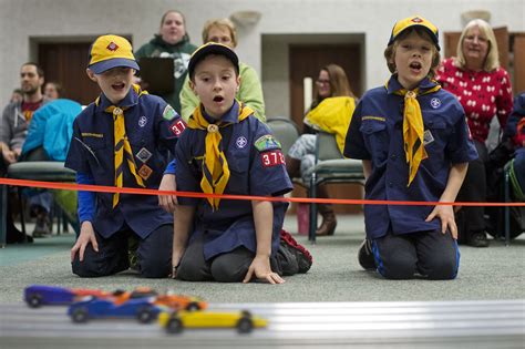 Boy Scout Troop 3722 Races Pinewood Derby Cars Midland Daily News