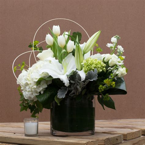 Modern Elegance Bouquet In Peabody Ma Evans Flowers