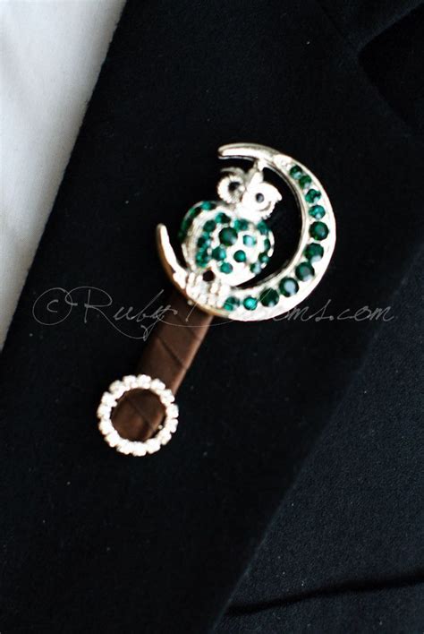 Silver Green Owl Wedding Brooch Lapel Pin