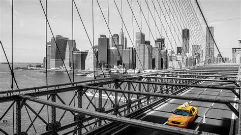 New York Brooklyn Bridge Yellow Cab Black And White 4k