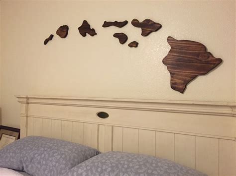 Maybe you would like to learn more about one of these? Hawaiian Island Chain Wood Carving Wall Set Large 6 FEET Handmade | Hawaiian home decor, Vintage ...