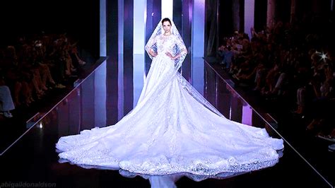 20 Things No One Tells You About Choosing A Wedding Dress Metro News