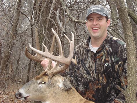 Whitetail Deer Hunting In Kansas