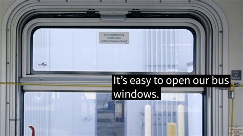 How To Open The Windows On A Trimet Bus Youtube